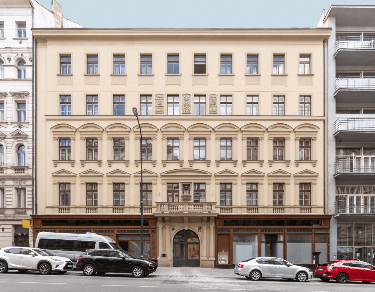 White Lion Residence - obrázek 2